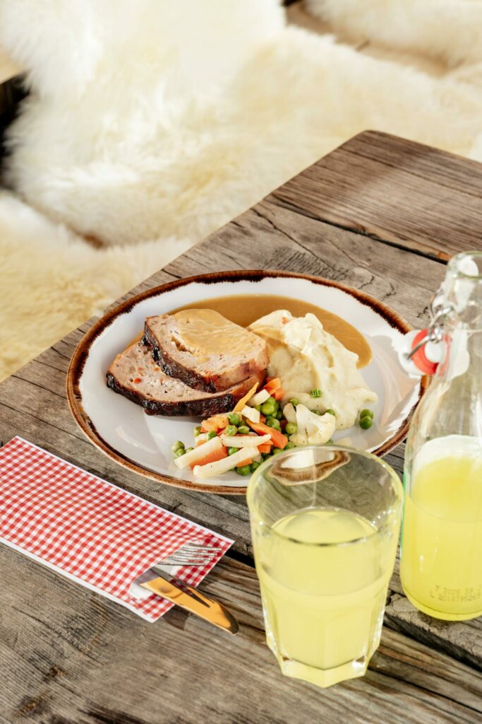 Meat loaf menu with a Cazosa